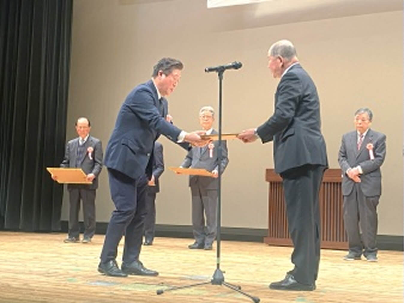 「地域農業振興等功績者表彰」を受賞いたしました